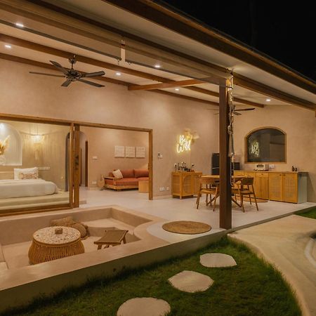 Gili Boho Villas - Aesthetic Private Pool Villas غيلي تراوانغان المظهر الخارجي الصورة
